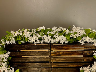 This 6 ft garland with delicate white blooms can be used alone, or for a richer, fuller look, add a second garland and pair those with some additional flowers such as roses and lilies as shown in the lifestyle pictures.